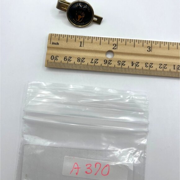 Vintage Washington Lanes 300 Club Tie Clip Pin Gold-Tone Bowling Memorabilia A37 - Picture 5 of 5